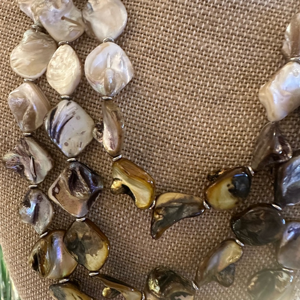 New York & Company Layered Shell Necklace - Cream and Brown - Picture 2 of 9